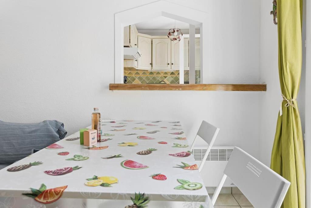 Joli 32m2, Piscine, Parking, Wifi Appartement Fréjus